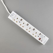 4位13A拖板12尺電源線 獨立開關 (2USBA + 1USBC) PD20W USB 充電器